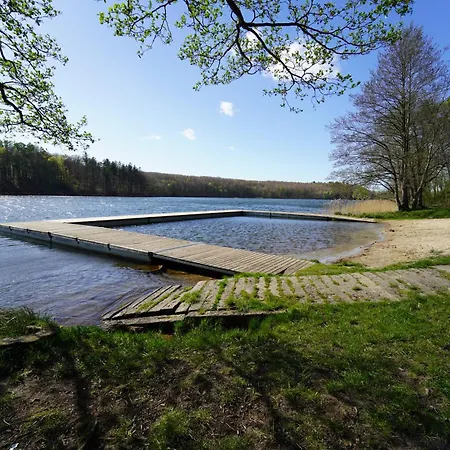 Lesny Zakatek 2 Nad Jeziorem Ferienhaus