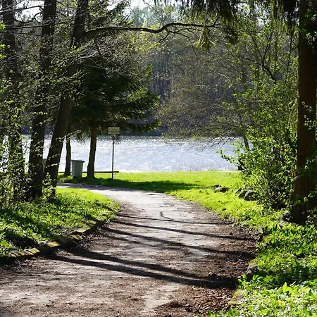 Lesny Zakatek 2 Nad Jeziorem * Wartkowo